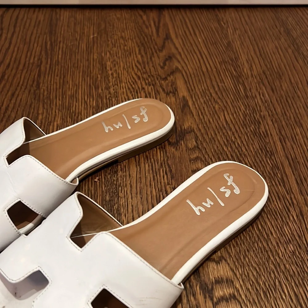 French Sole White Leather Slide Sandals - Picture 4 of 7